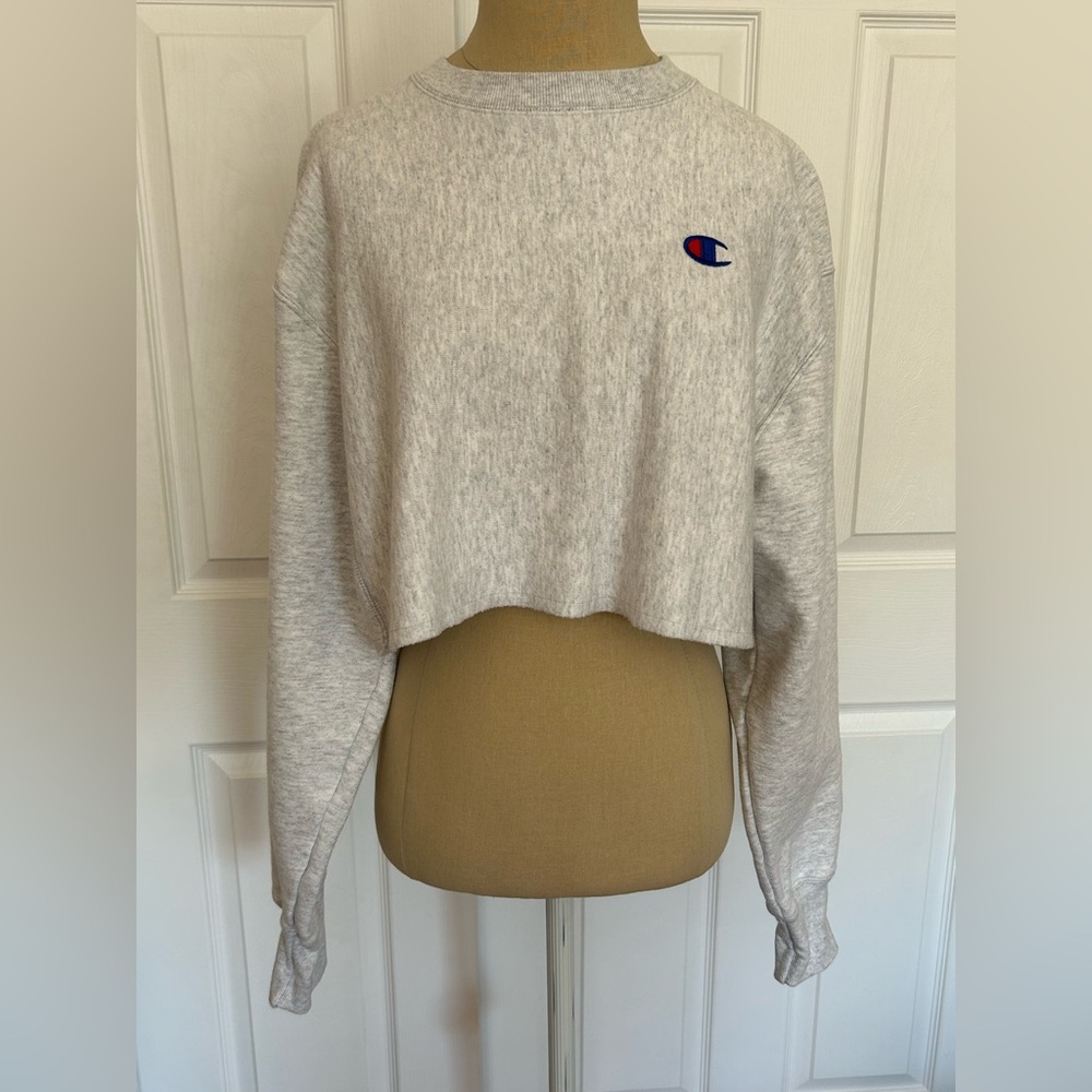 Champion Cropped Sweatshirt - Picture 3 of 7